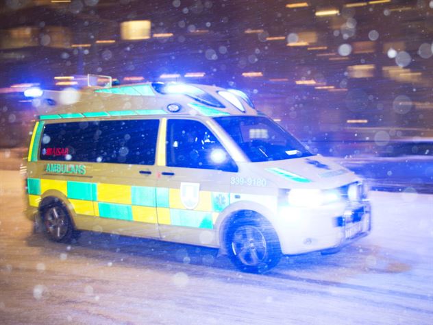 Svensk teknik ger ambulans fri väg