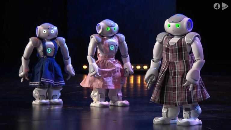 Robotar tävlar i "Talang"