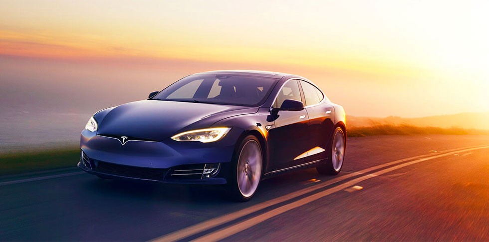 Tesla "uppdaterade" för längre körsträcka