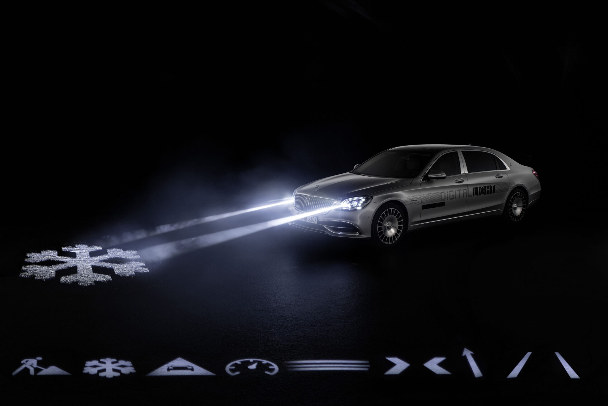 AR strålkastare från Mercedes