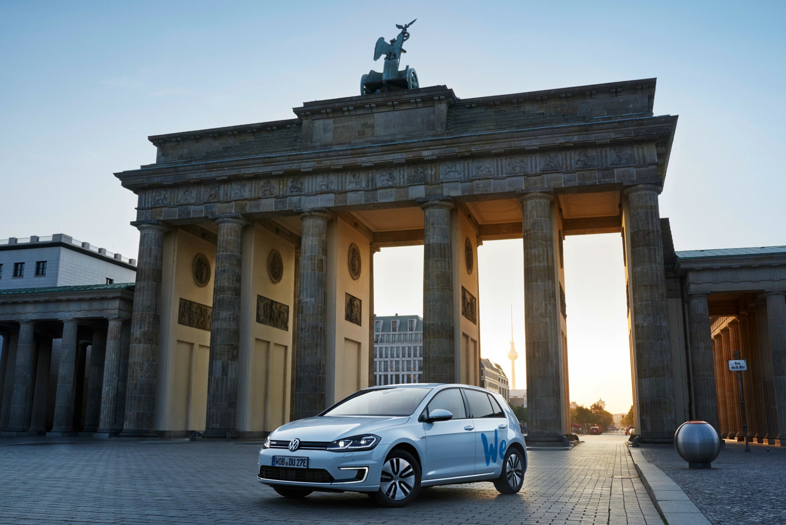 Volkswagen startar bildelnings-tjänst med elbilar