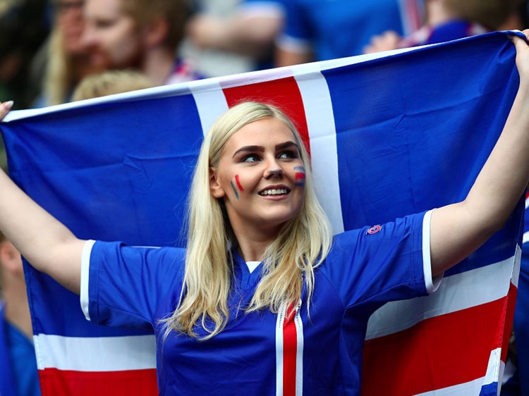 På Island är det olagligt med olika lön mellan könen