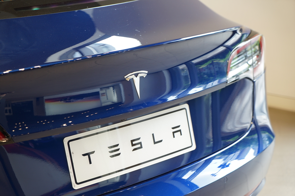 Tesla planerar robottaxinätverk 2020
