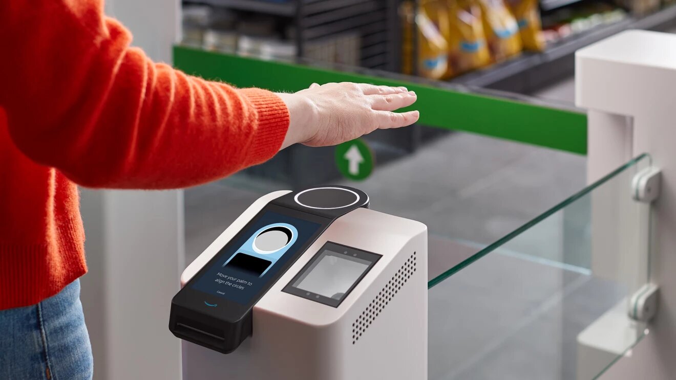 Amazon utvidgar lansering av betalning med handscanning