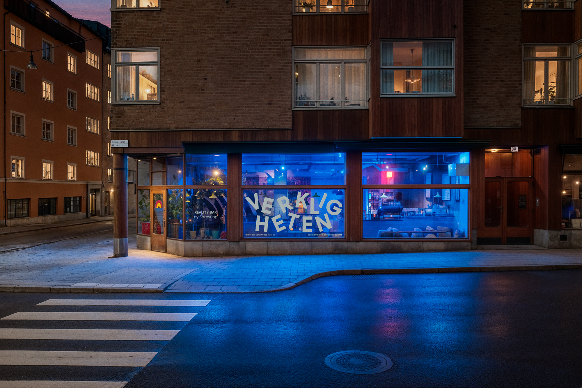 Samsung öppnar bar med Reality-tema