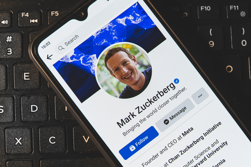 Mark Zuckerberg ska kommunicera internt med en AI-klon