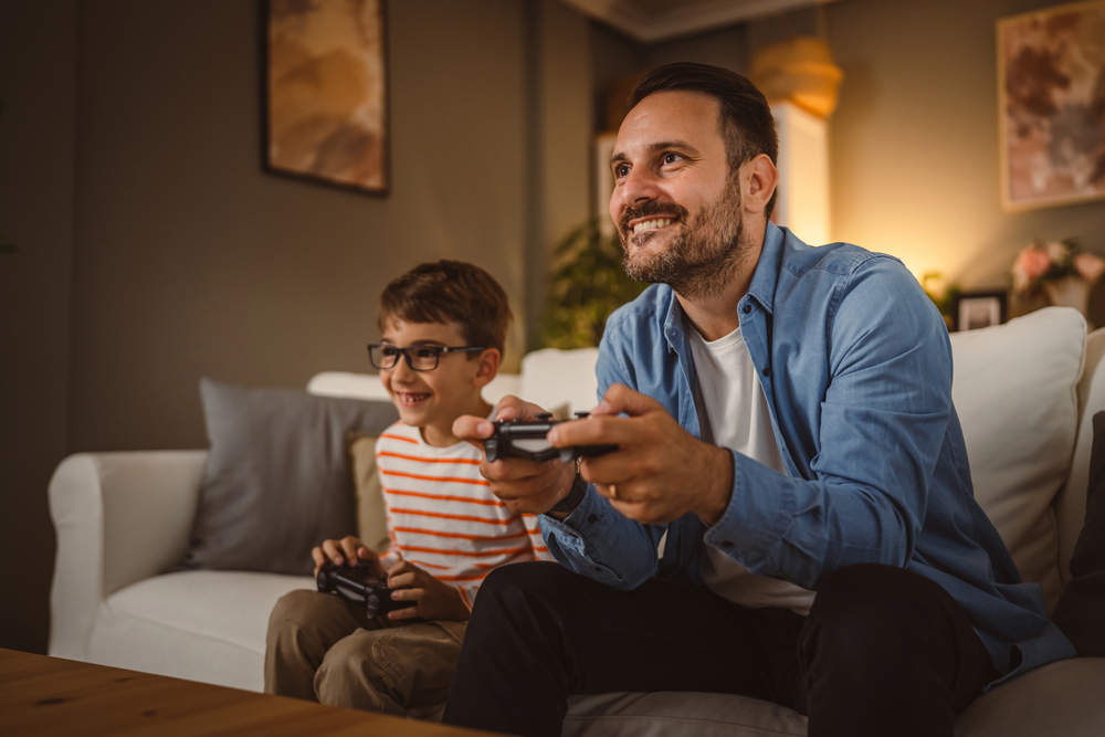 Två av tre föräldrar ser positiva effekter av gaming